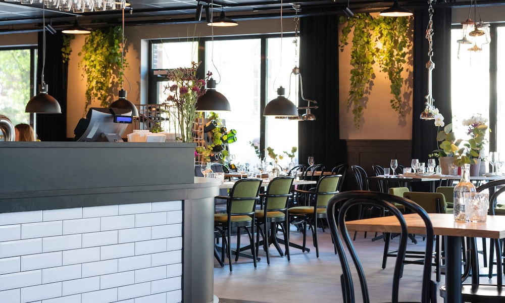 Thon Hotel Parken 17/20