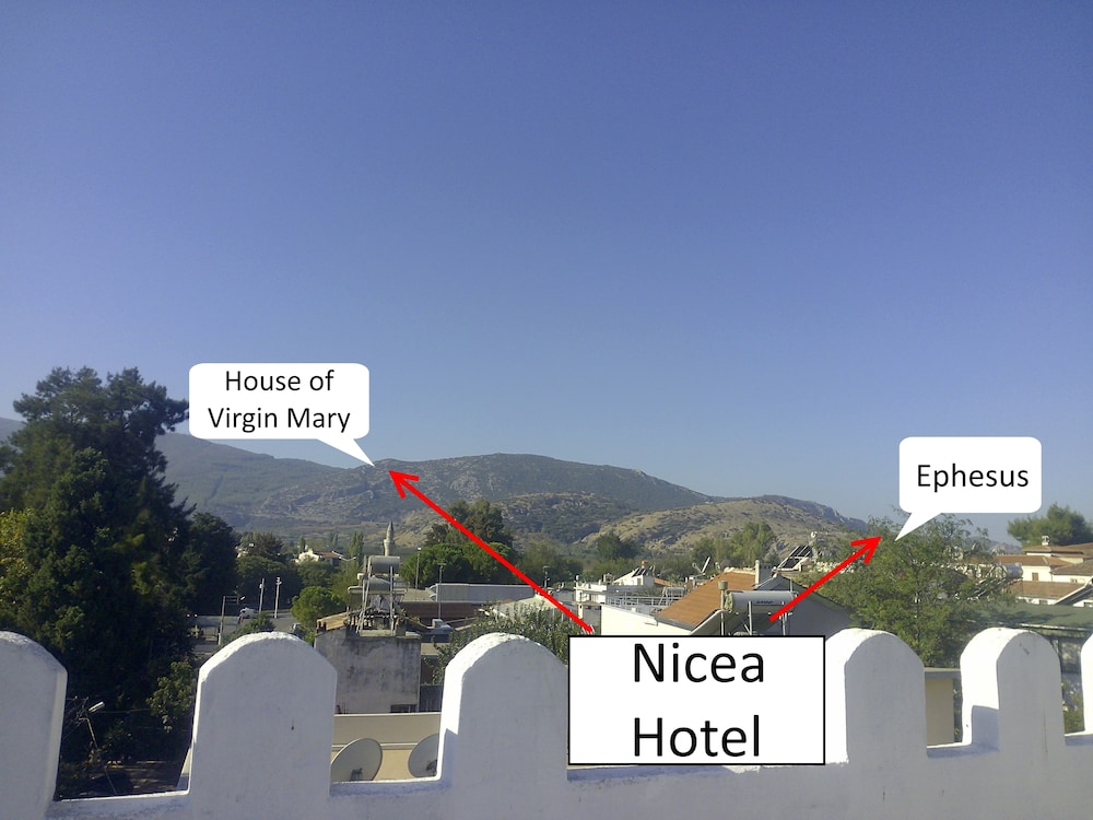 Nicea Hotel 9/60
