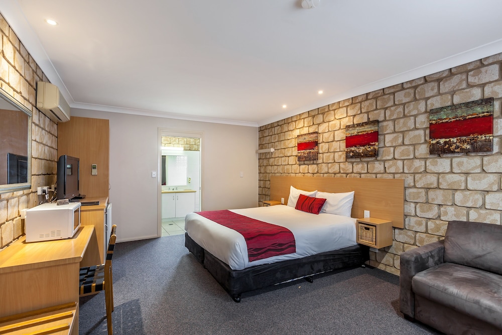 Great Divide Motor Inn 31/49