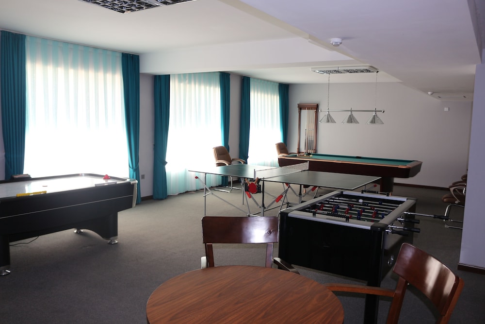 El Resort Hotel 39/50