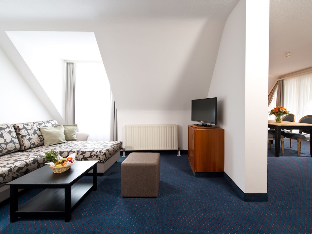 Achat Hotel Neustadt An Der Weinstrasse 40/75