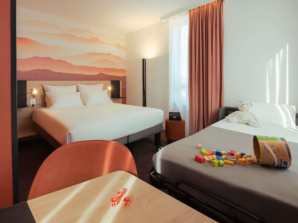 Novotel Annemasse Centre 24/63