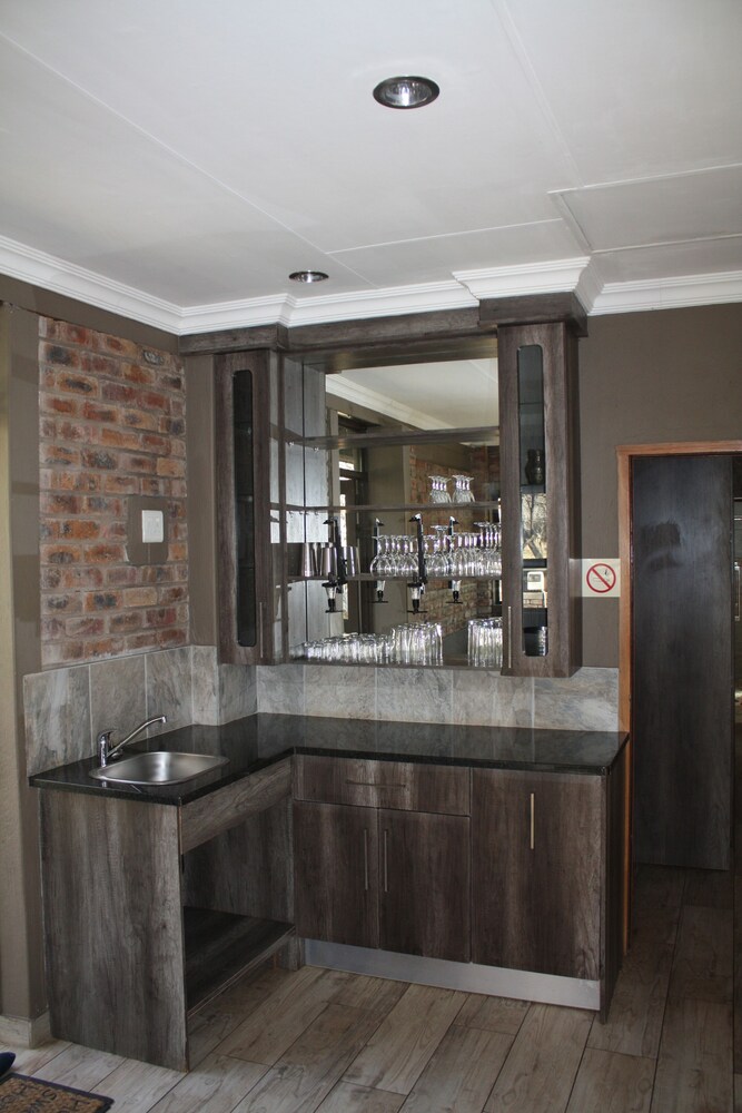 Doringpoort Safari Lodge(PTY)LTD 1/50