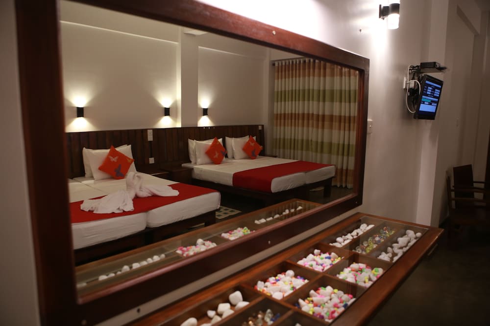 Cozy Sea View Inn 19/41