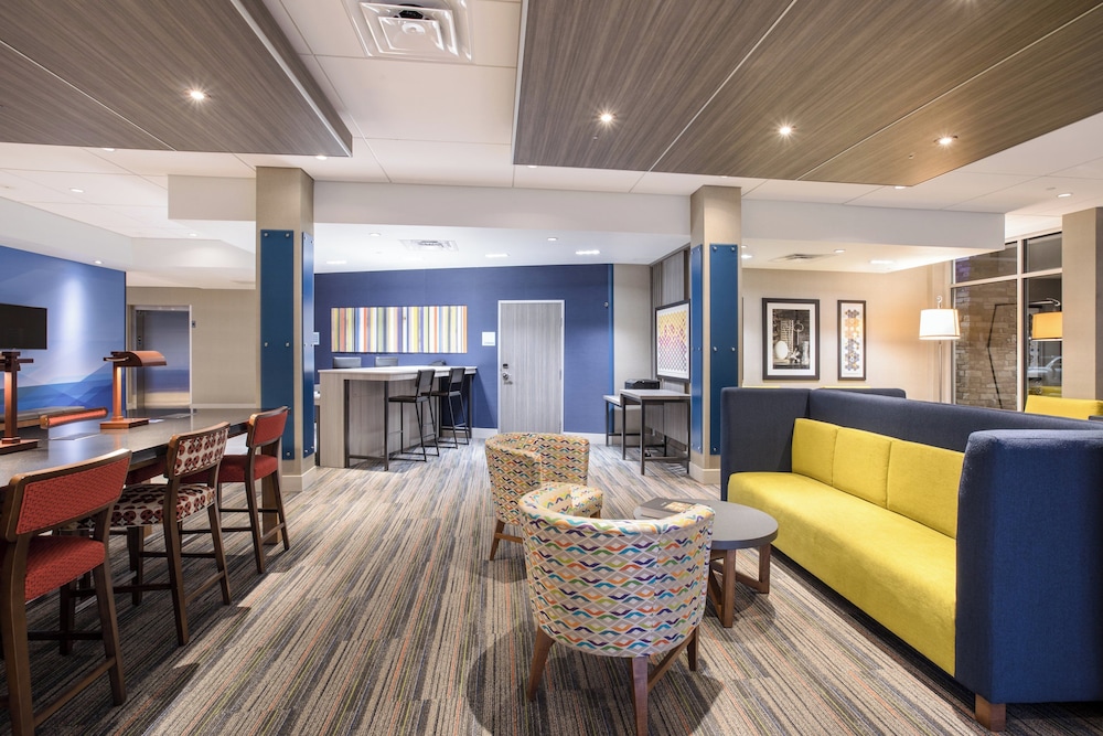 Holiday Inn Express And Suites Denver Ne Brighton 37/59