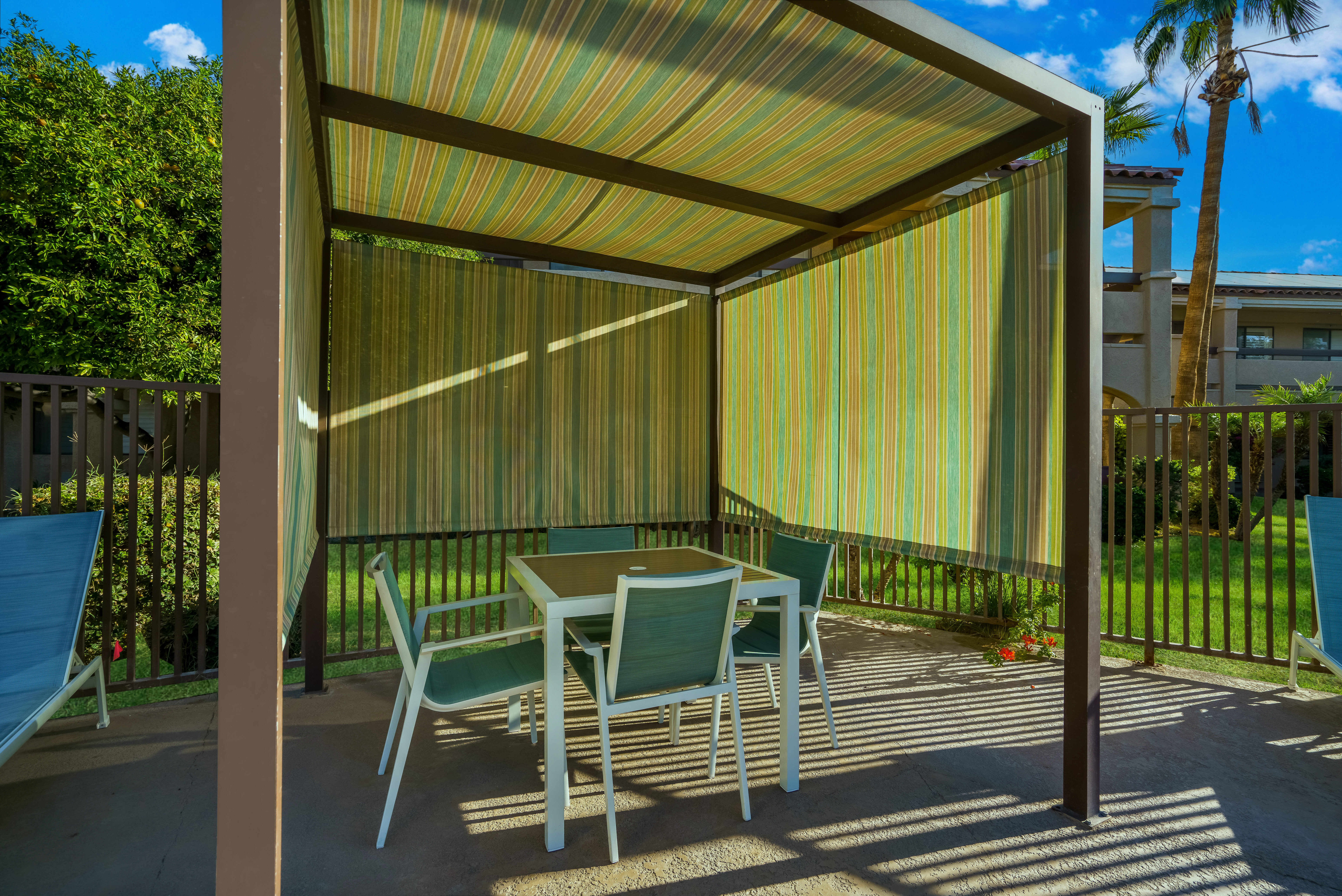 La Fuente Inn Suites 30/65