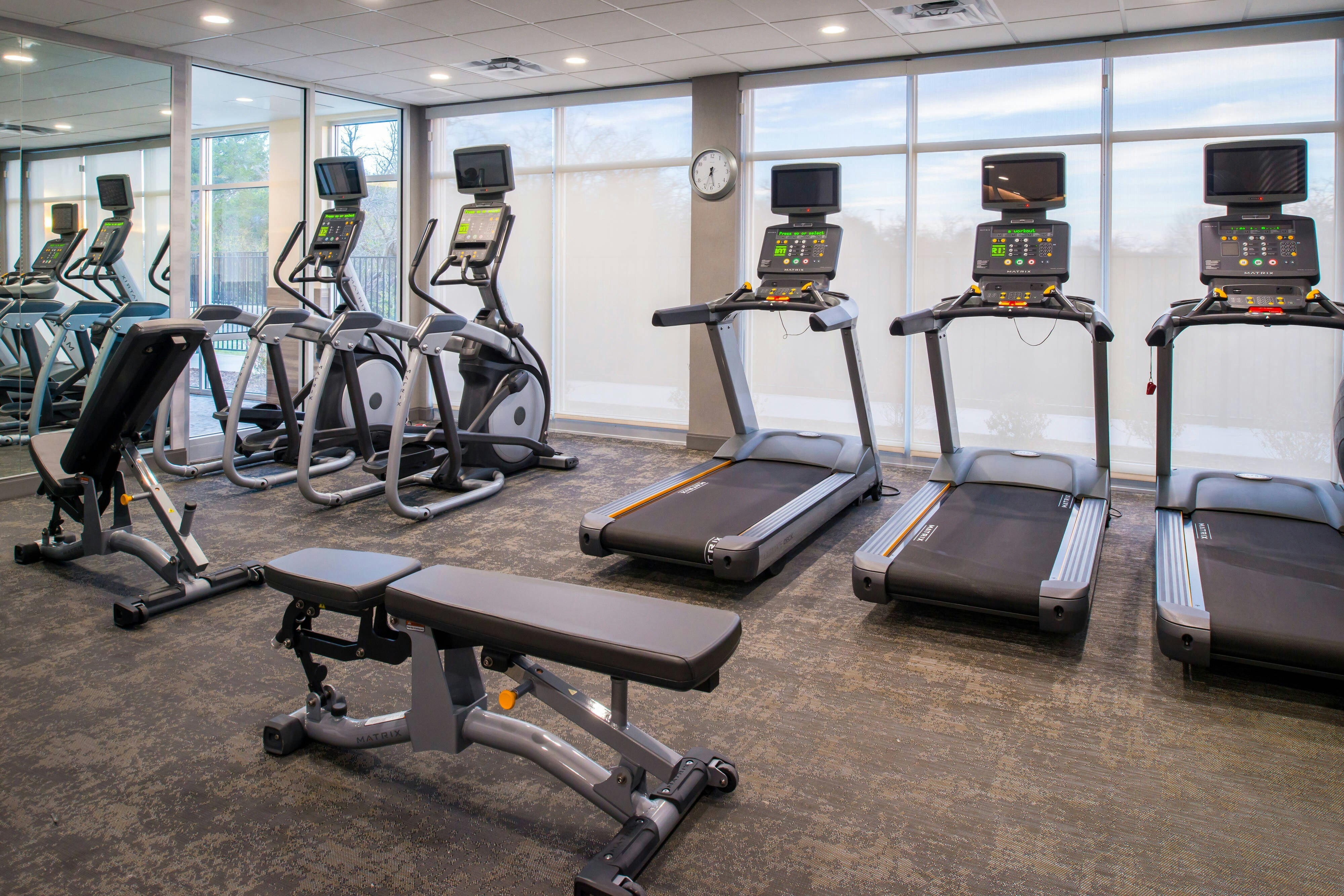 Fairfield Inn & Suites by Marriott Fort Worth Southwest at Cityview 16/29