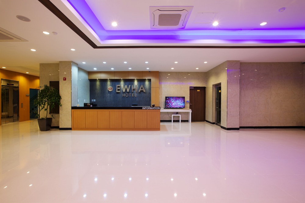 Ewha Hotel 8/30