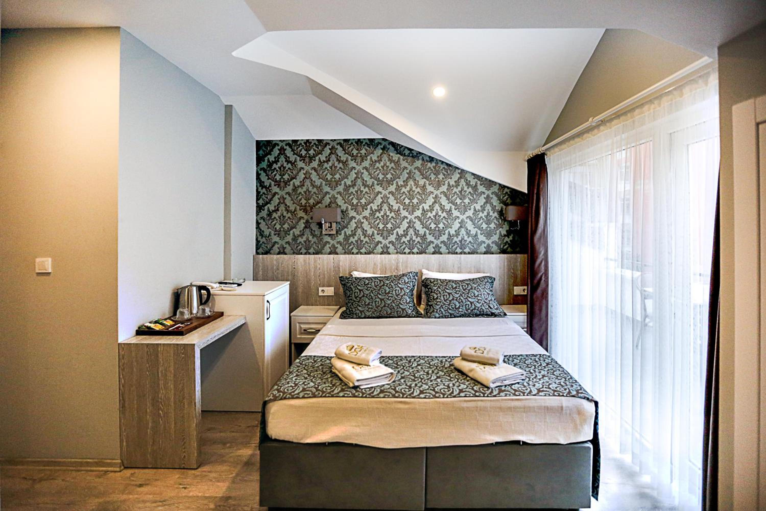 ROOM, DOUBLE BED, TERRACE