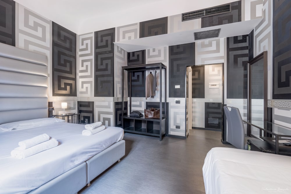 Hotel Spagna 17/36