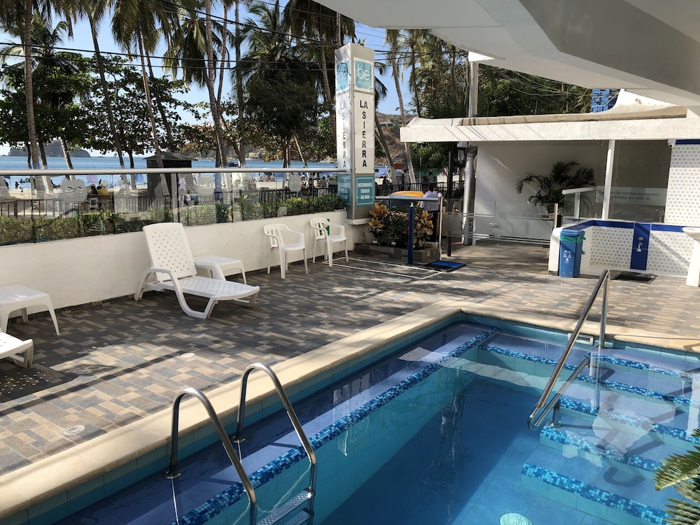 Be La Sierra Hotel 40/73