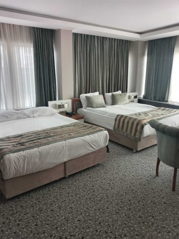 Royal Sweet Hotel 3/16