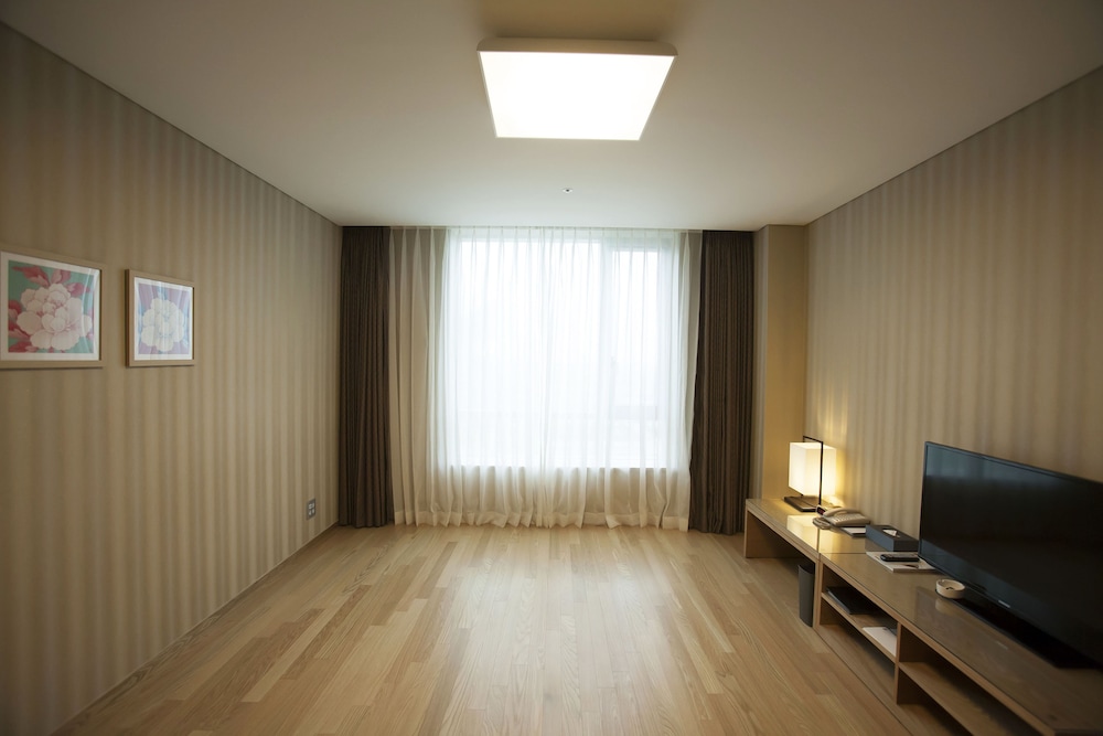 Best Western Gunsan Hotel 19/32