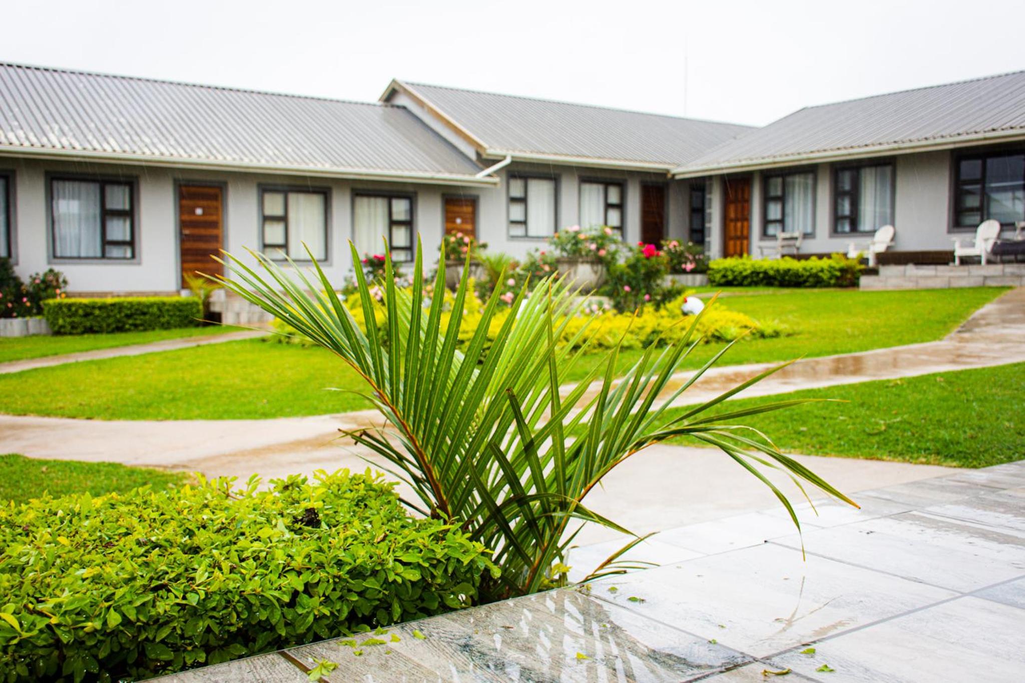 Vikamana Guest House 10/17