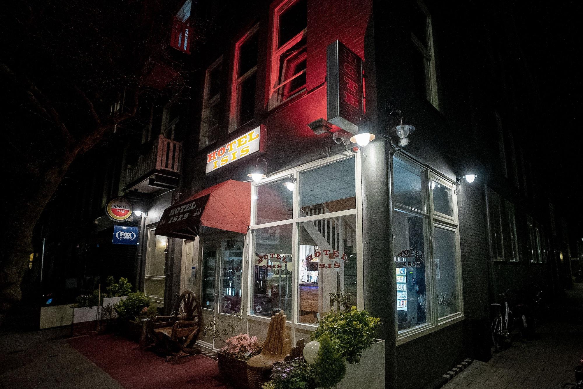 Hotel Isis 1/50