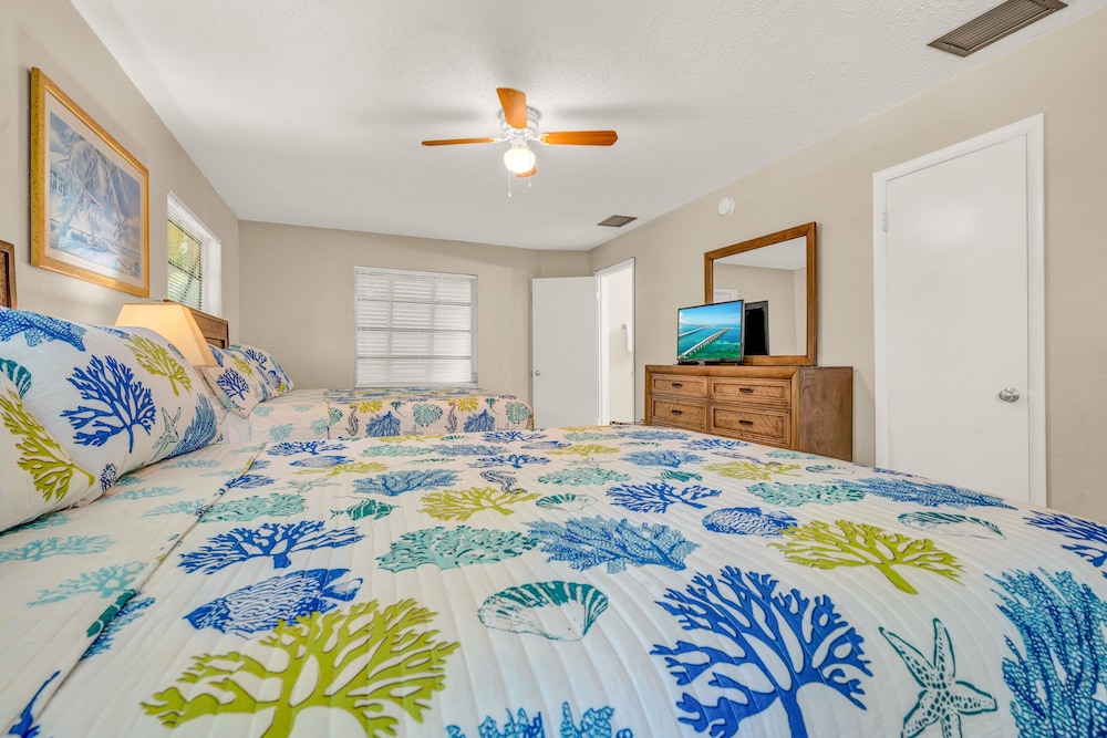 Coconut Cay Resort &amp; Marina 74/78