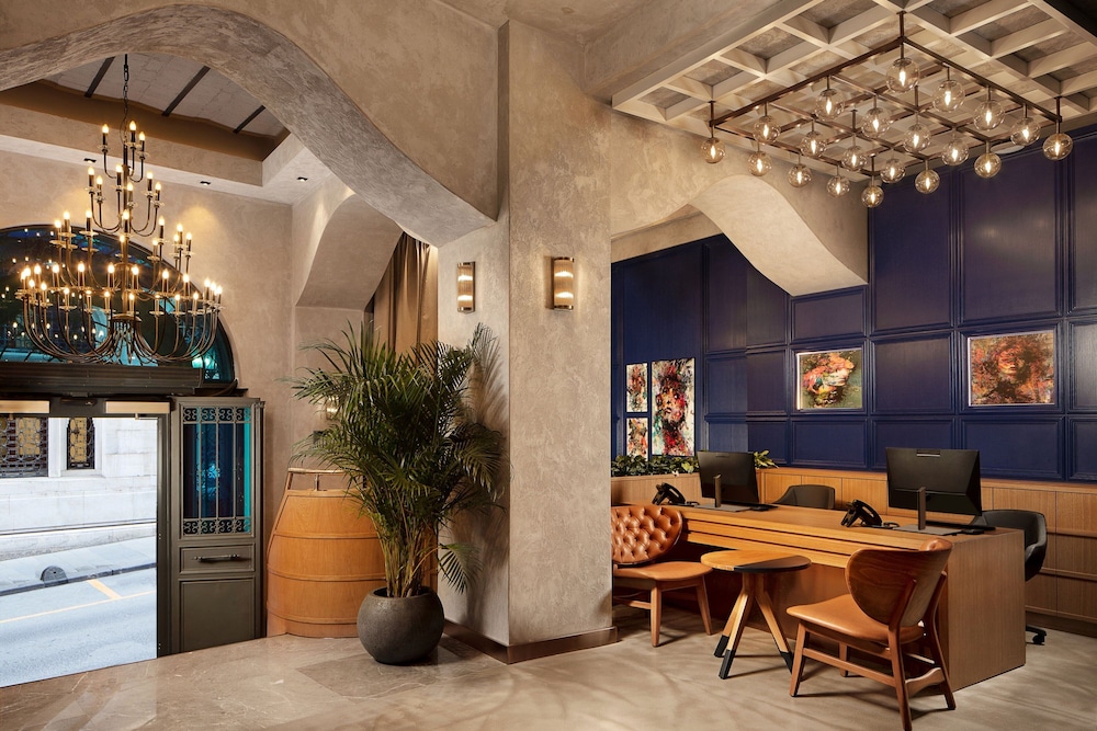DeCamondo Galata, a Tribute Portfolio Hotel 46/64