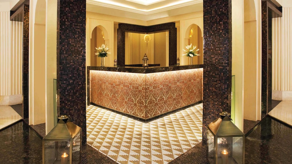 Crowne Plaza New Delhi Mayur Vihar Noida 13/64