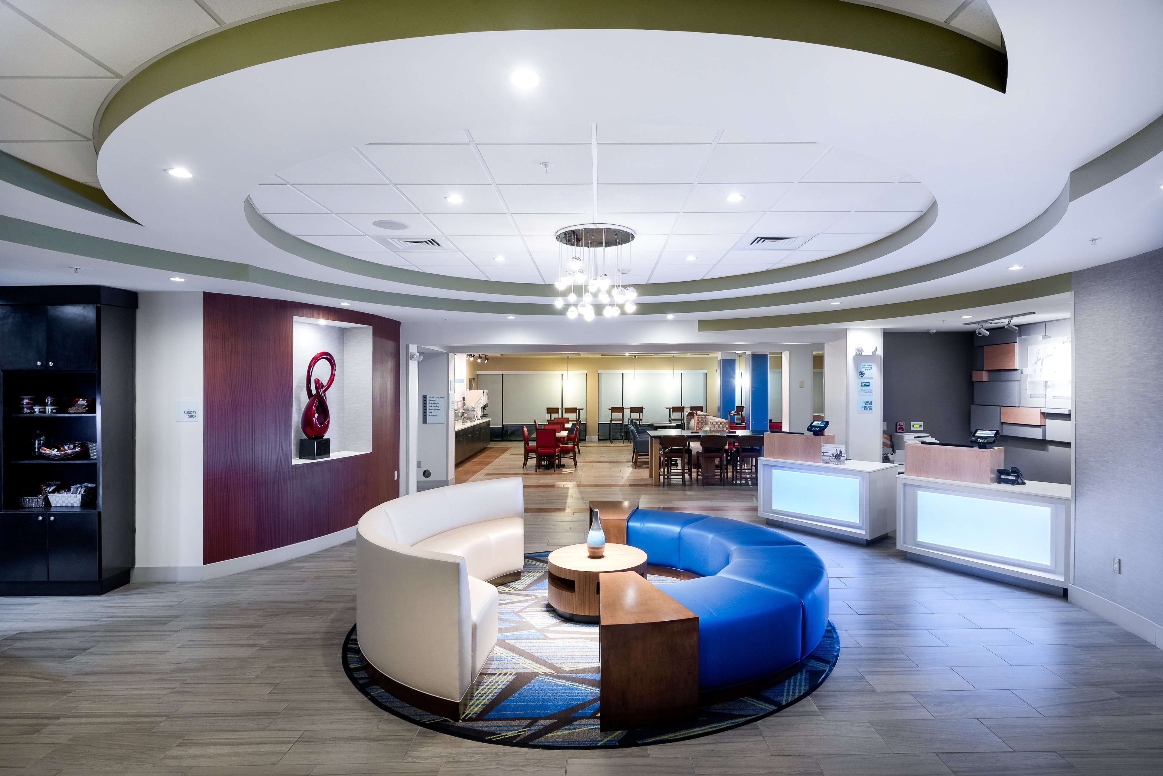 Holiday Inn Express And Suites Lakeland South 31/50