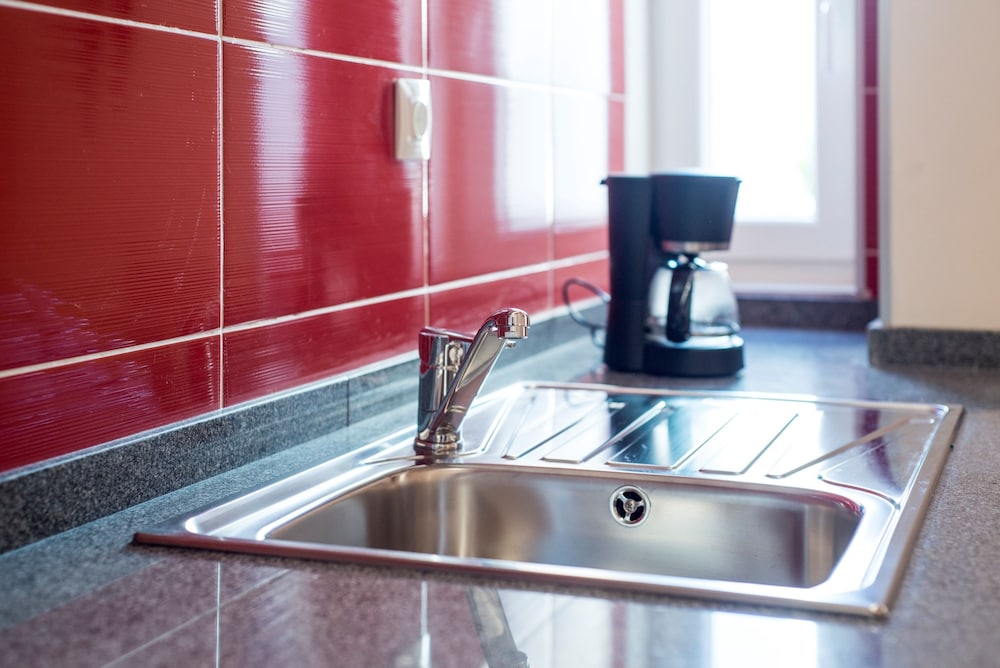 Lis Apartments 33/66