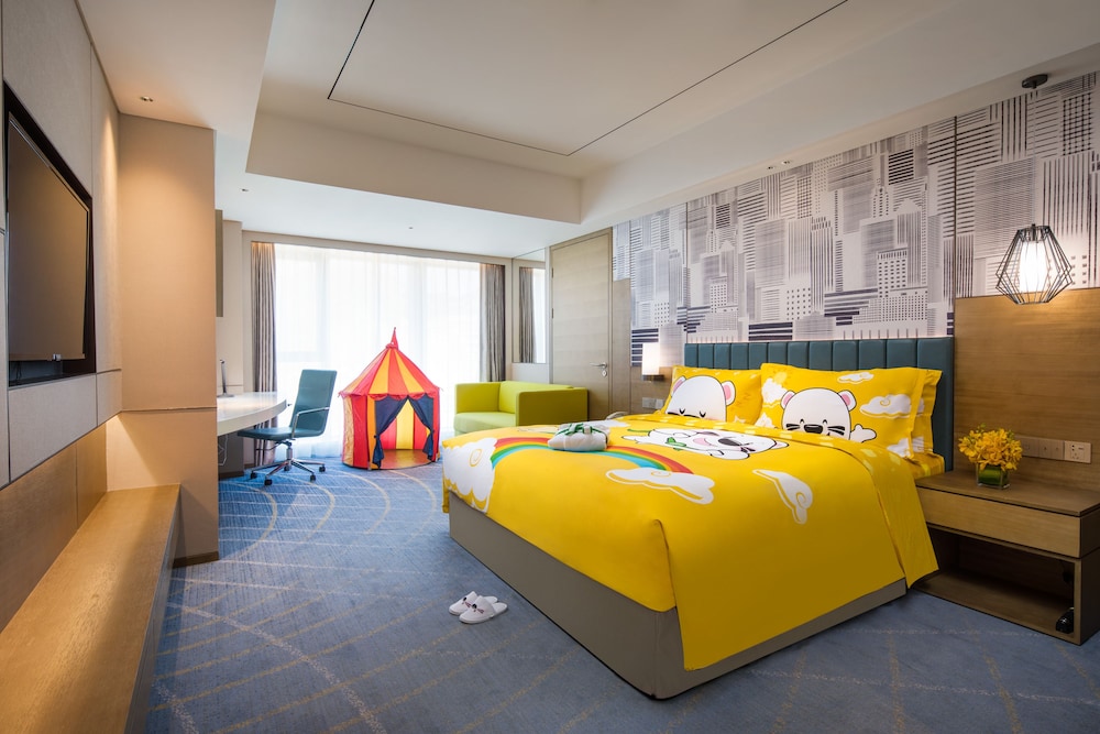 Holiday Inn and Suites LANZHOU CENTER 13/37
