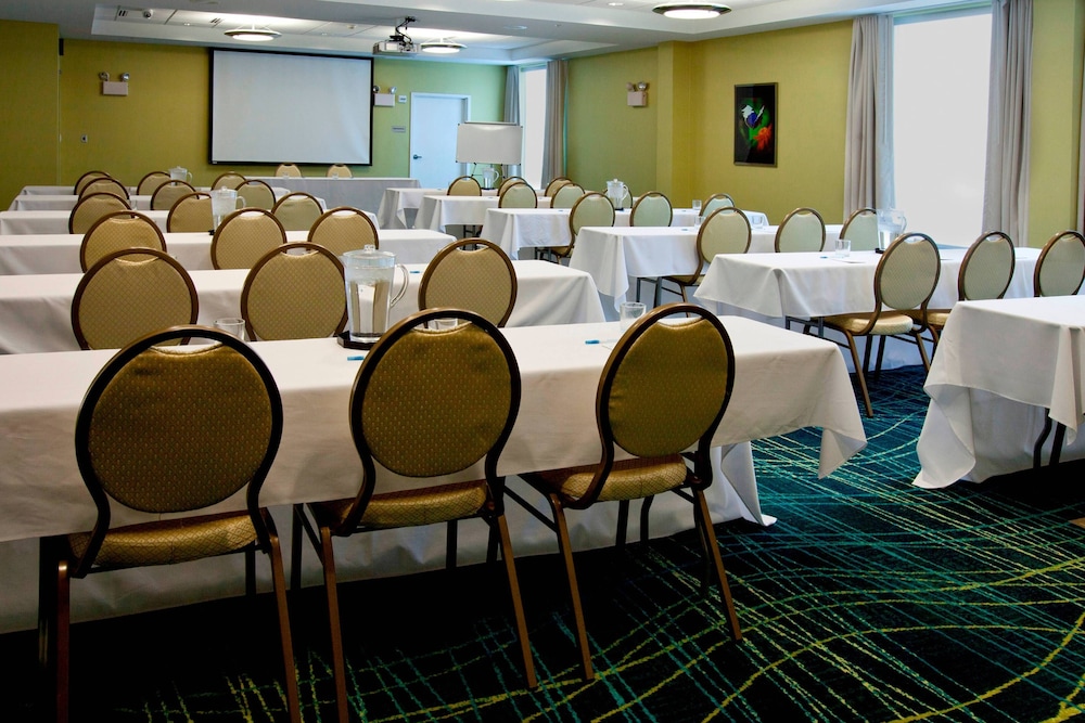 SpringHill Suites by Marriott Lake Charles 42/50