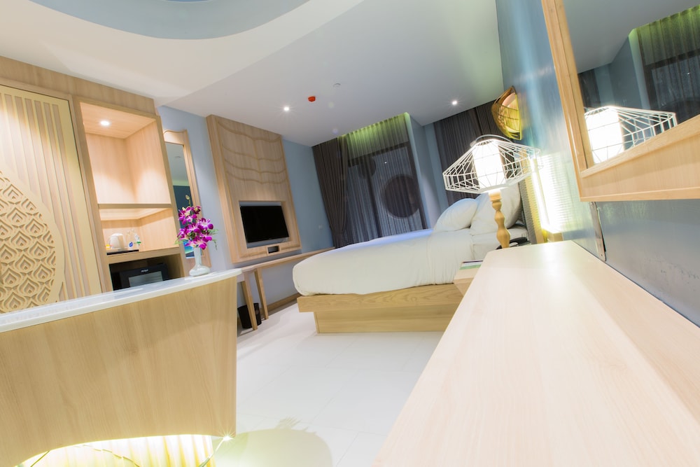 Beyond Patong By Kata Group 10/71
