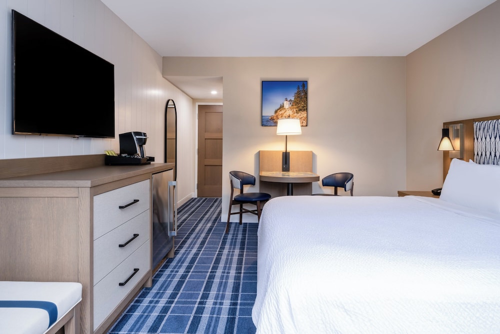 Holiday Inn Resort Bar Harbor Acadia Natl Park 16/50