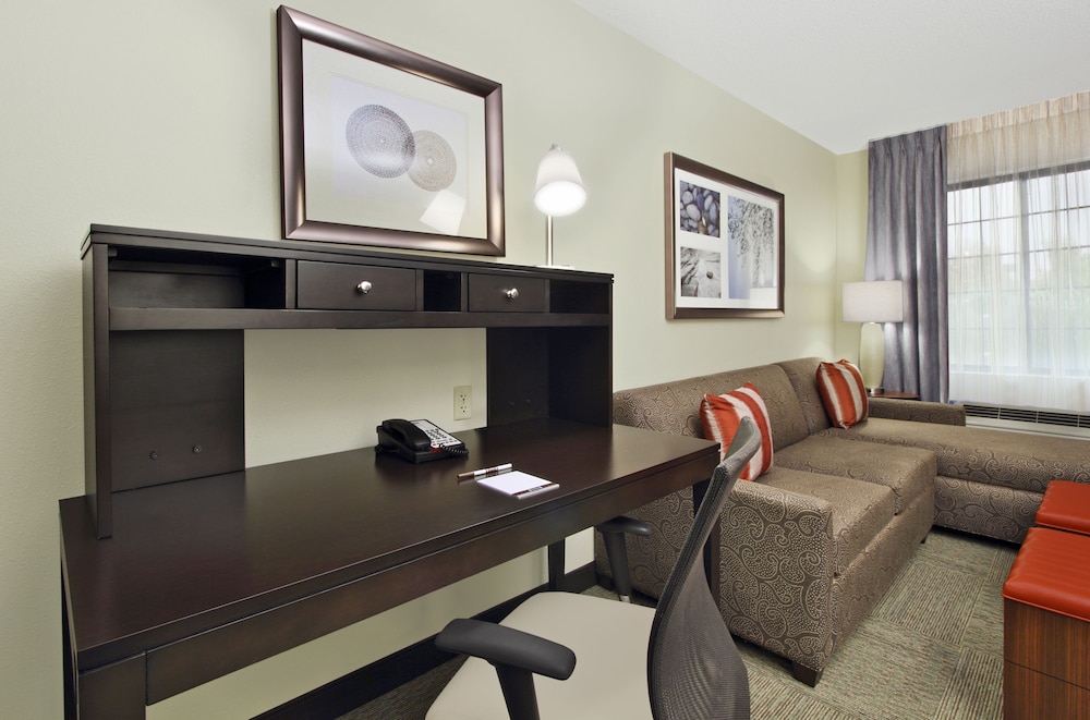 Staybridge Suites Tysons McLean, an IHG Hotel 27/44