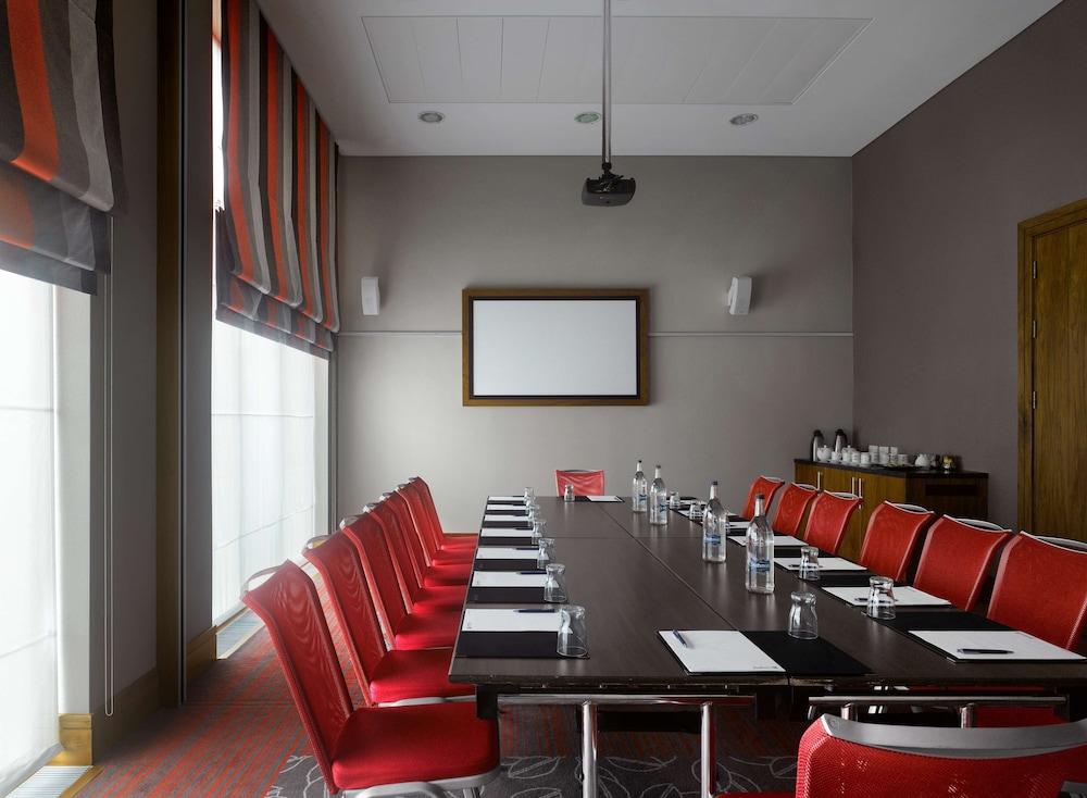 Radisson Blu Hotel Durham 79/86