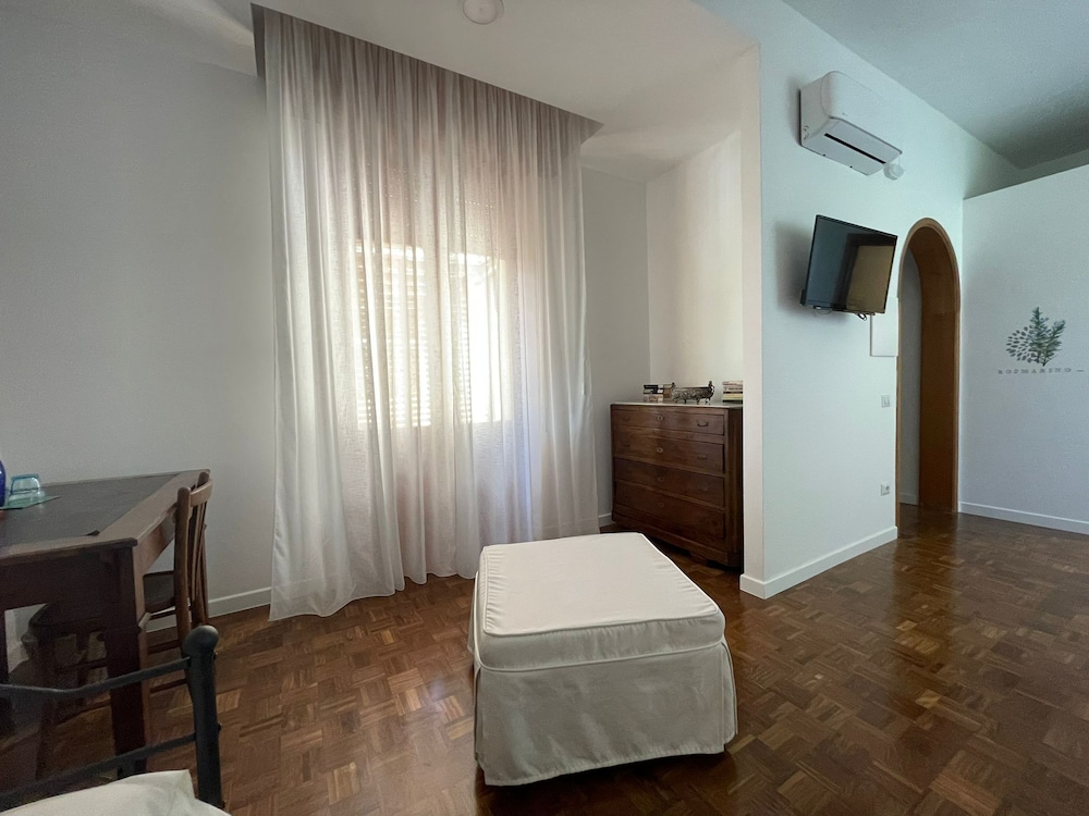 Locanda Dei Buoni E Cattivi 17/50