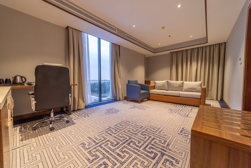 Five Seasons Hotel 19/50