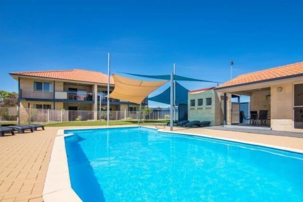 Cervantes Pinnacles Motel 42/42