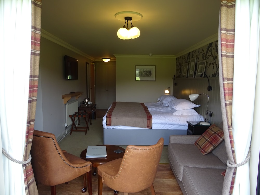 The Groes Inn 30/67