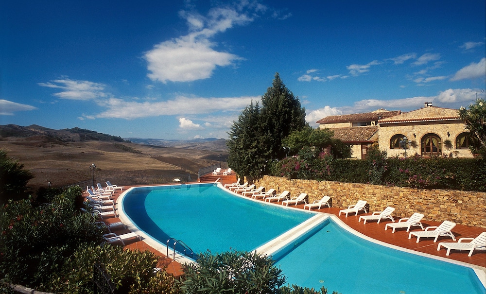 Villa Dafne 42/50