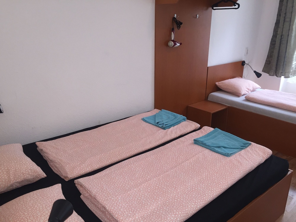 Omega Guesthouse Budapest 21/50