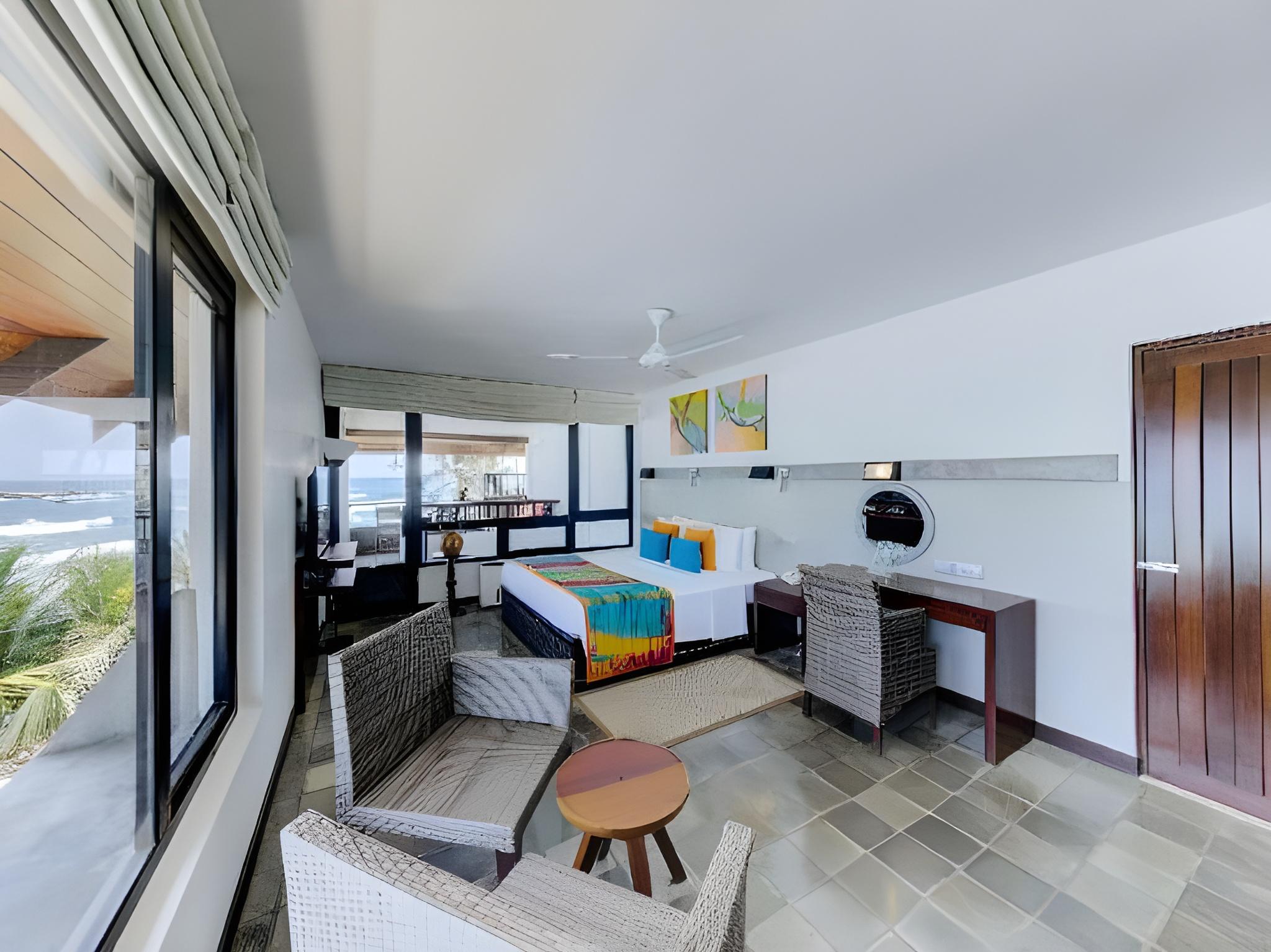 Ocean, Deluxe, King Bed