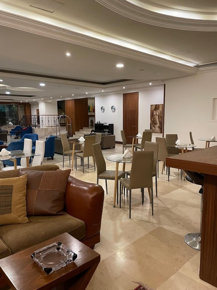 PRESIDENT HOTEL JOUNIEH 18/30