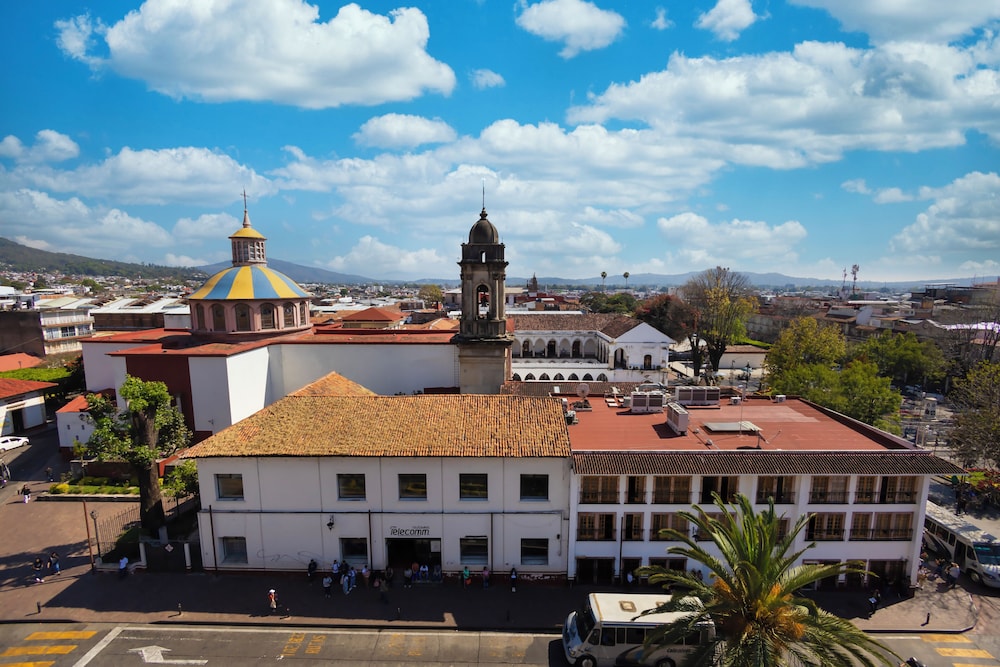 Hotel Plaza Uruapan 63/67