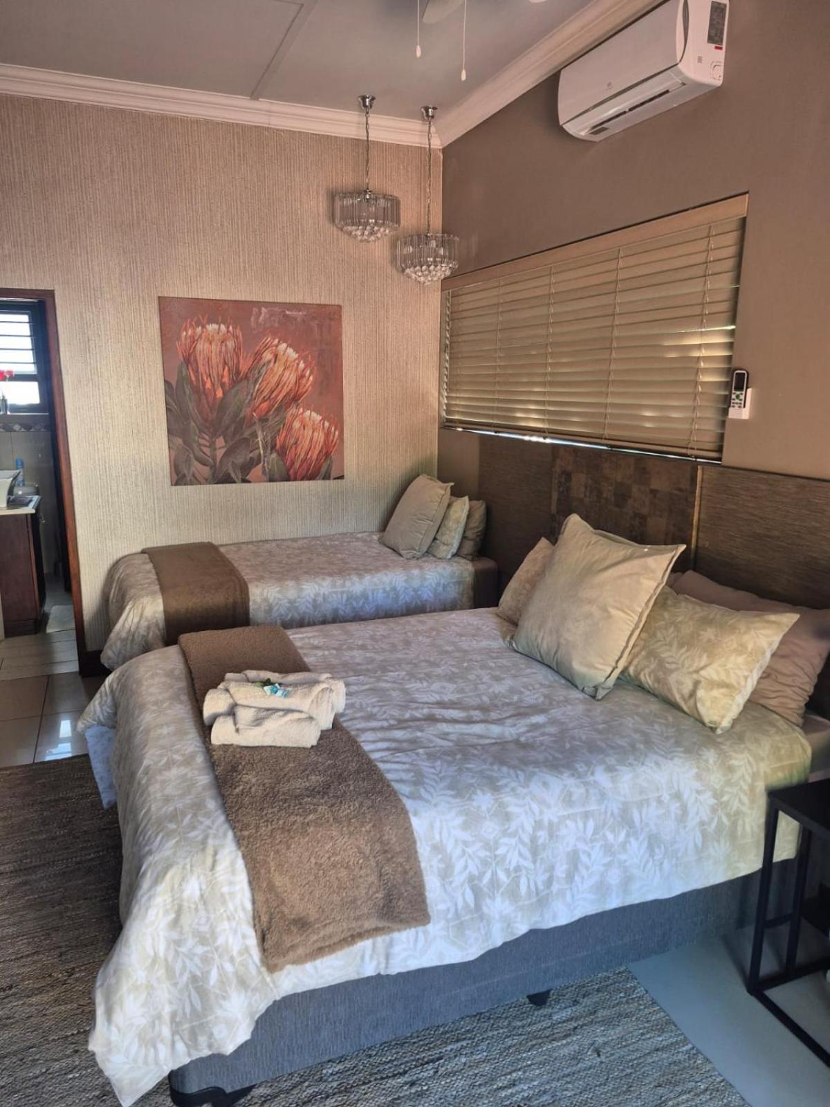 Potch Manor 33/49