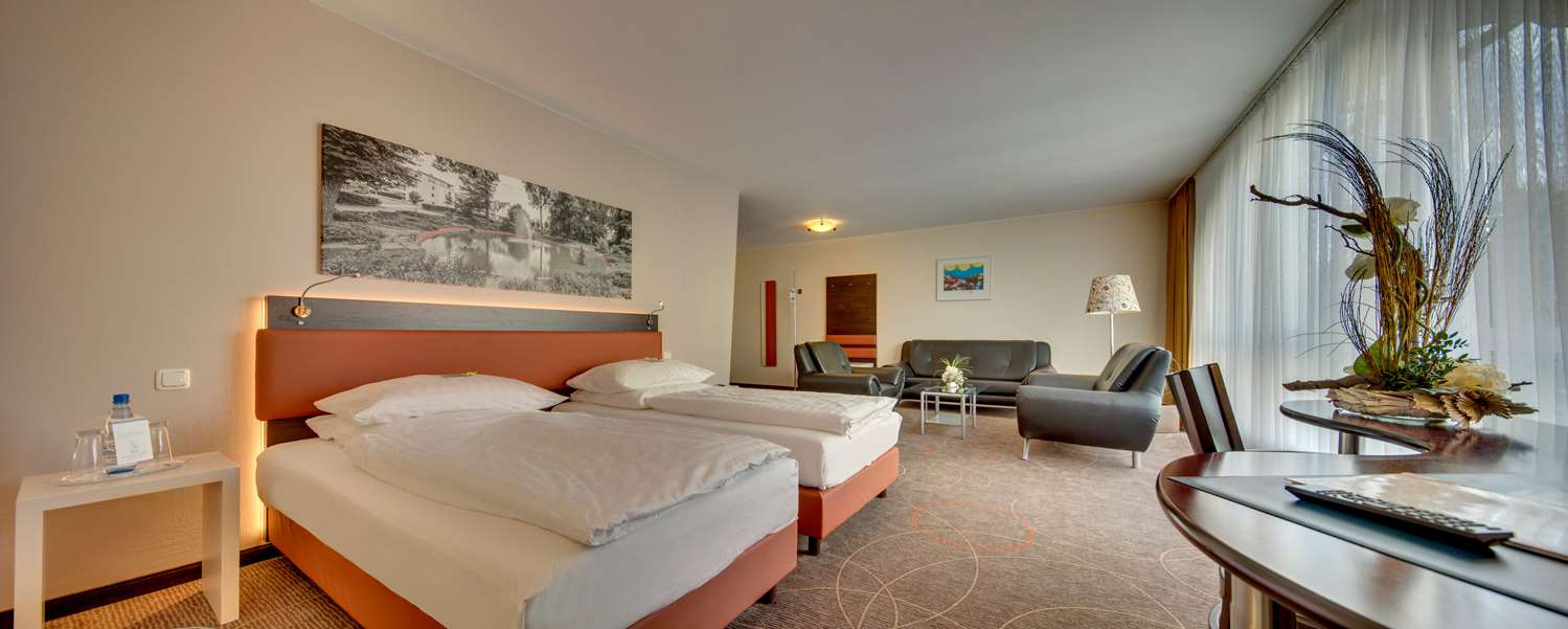 Suite, Quintuple, Twin Beds