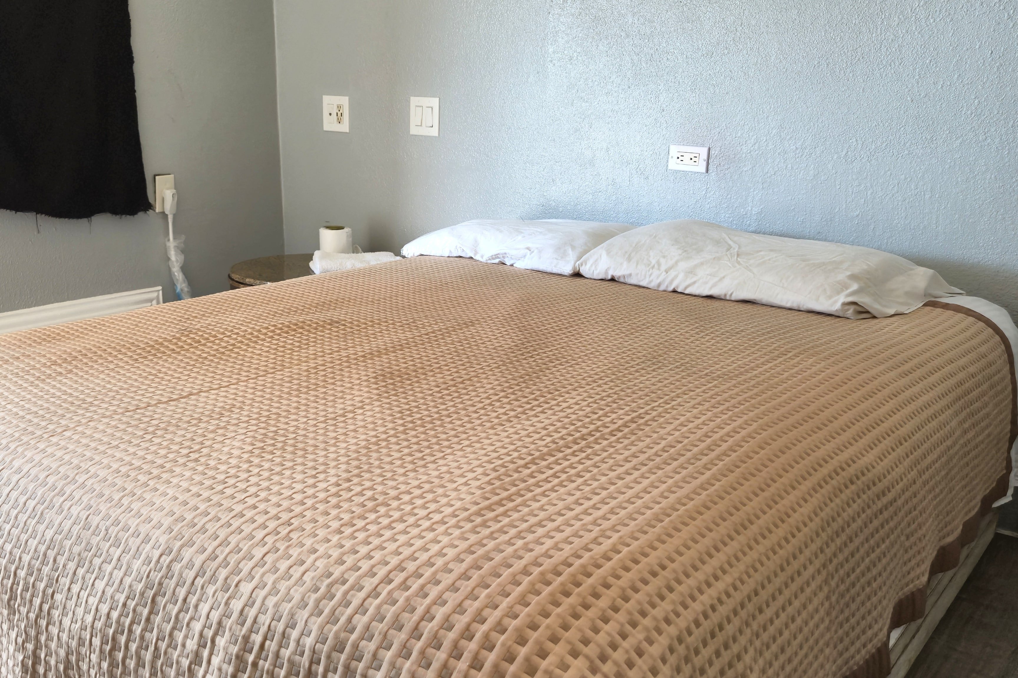 Mi Amor Inn & Suites by Hotel O Dallas Tx Hwy 352 15/25