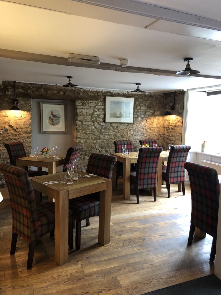 The George At Nunney 29/47