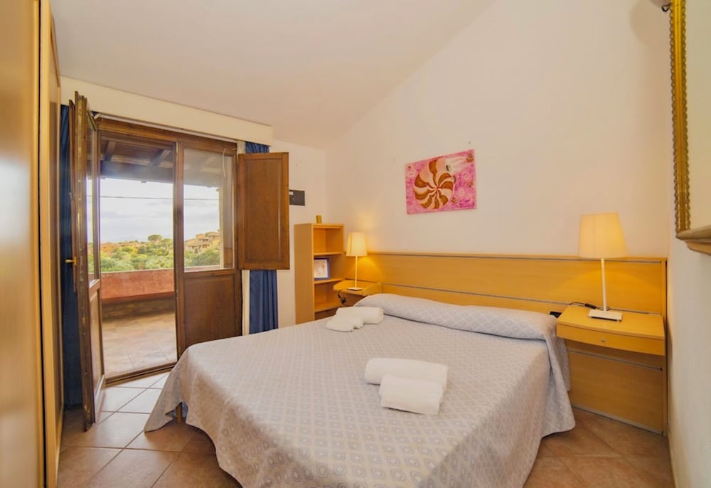 Villaggio Porto Corallo 8/50