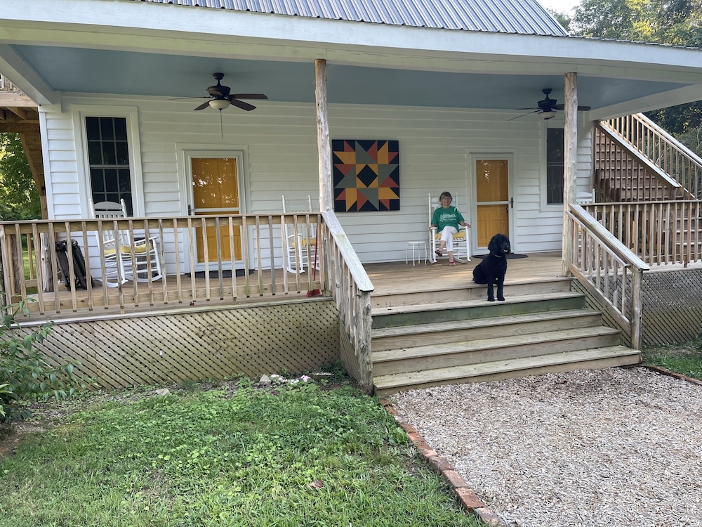 Oak Grove Bed and Breakfast 47/50
