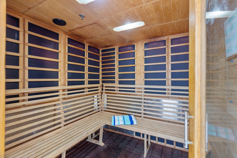 Aqua Vista Resort 15/50