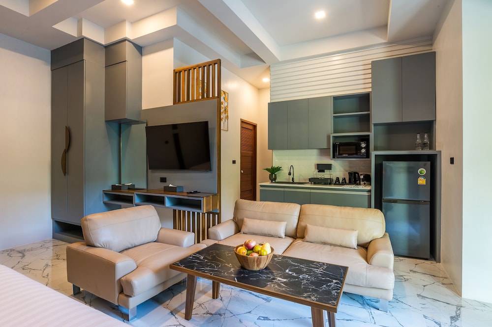 Loy Chalet 18/36