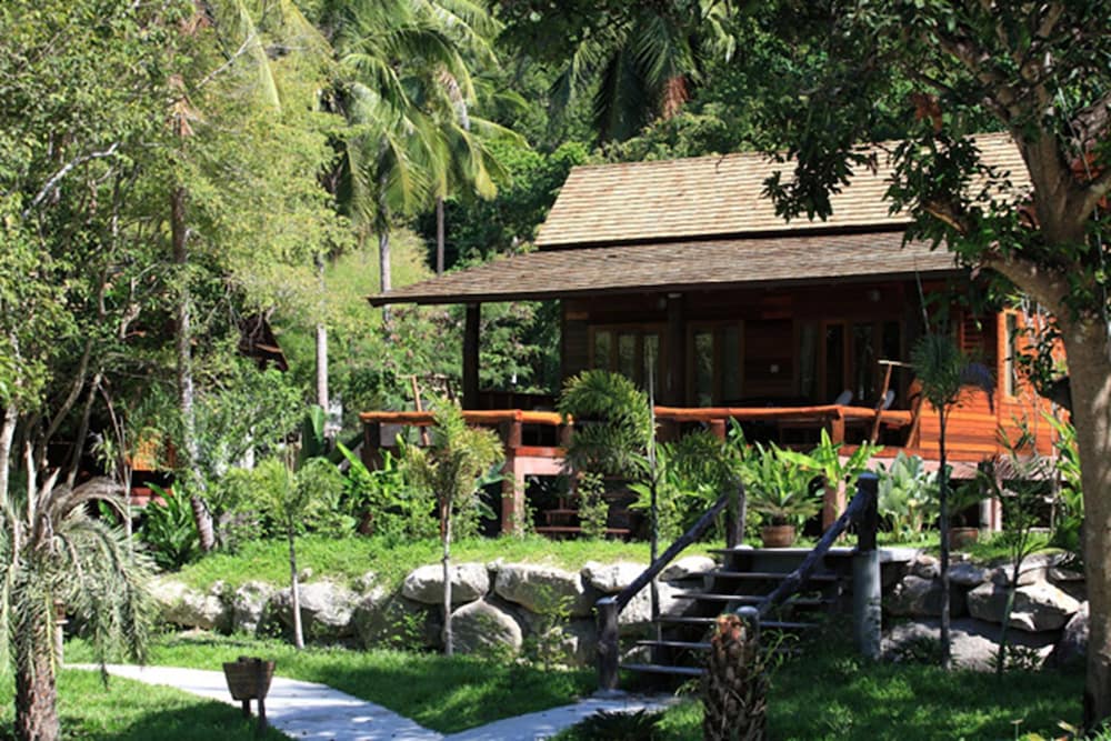 SENSI PARADISE BEACH RESORT 5/50
