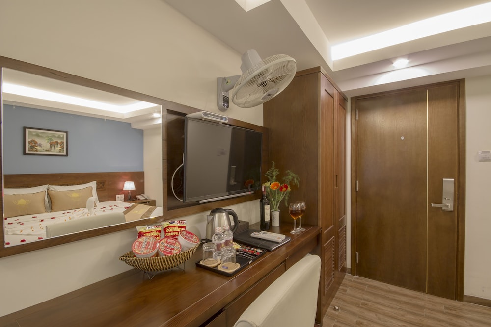 Sapphire Hotel 35/35