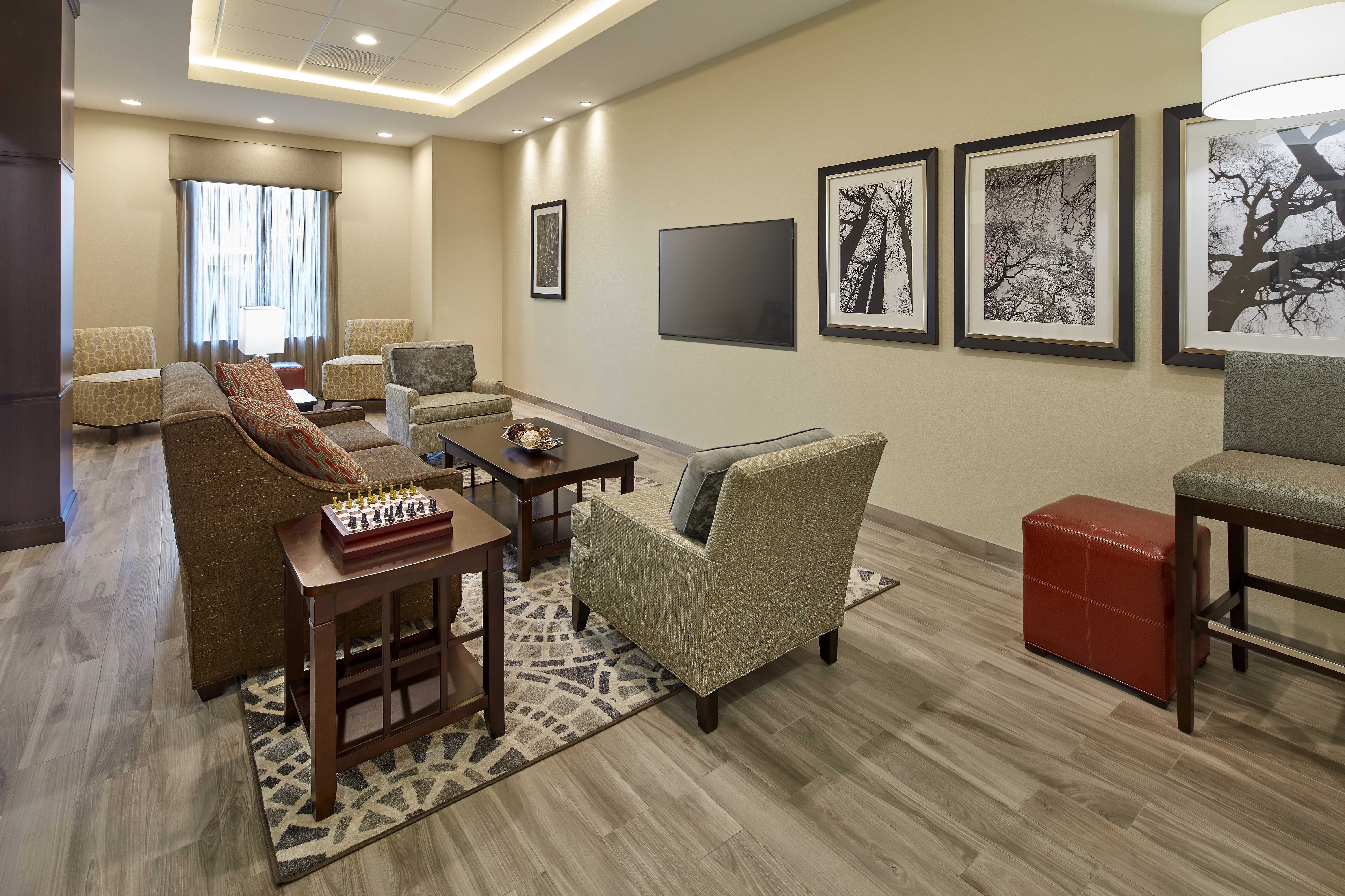 STAYBRIDGE SUITES ANAHEIM AT THE PARK 26/30
